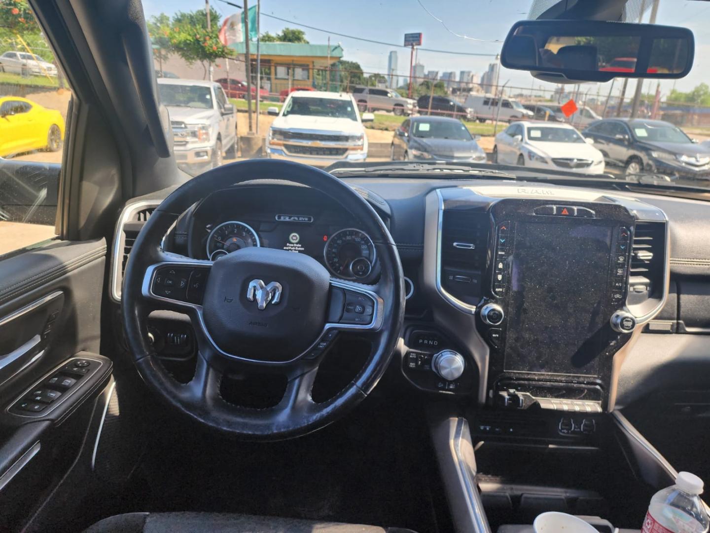 2019 white RAM 1500 Laramie Crew Cab LWB 4WD (1C6SRFRT3KN) with an 5.7L V8 OHV 16V engine, 8A transmission, located at 945 E. Jefferson Blvd, Dallas, TX, 75203, (214) 943-7777, 32.752514, -96.811630 - Photo#4